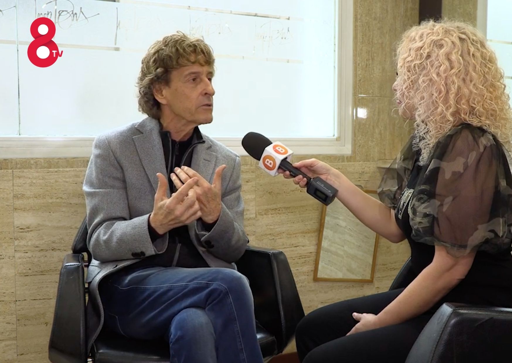 Entrevista a Josep Pons en 8TV