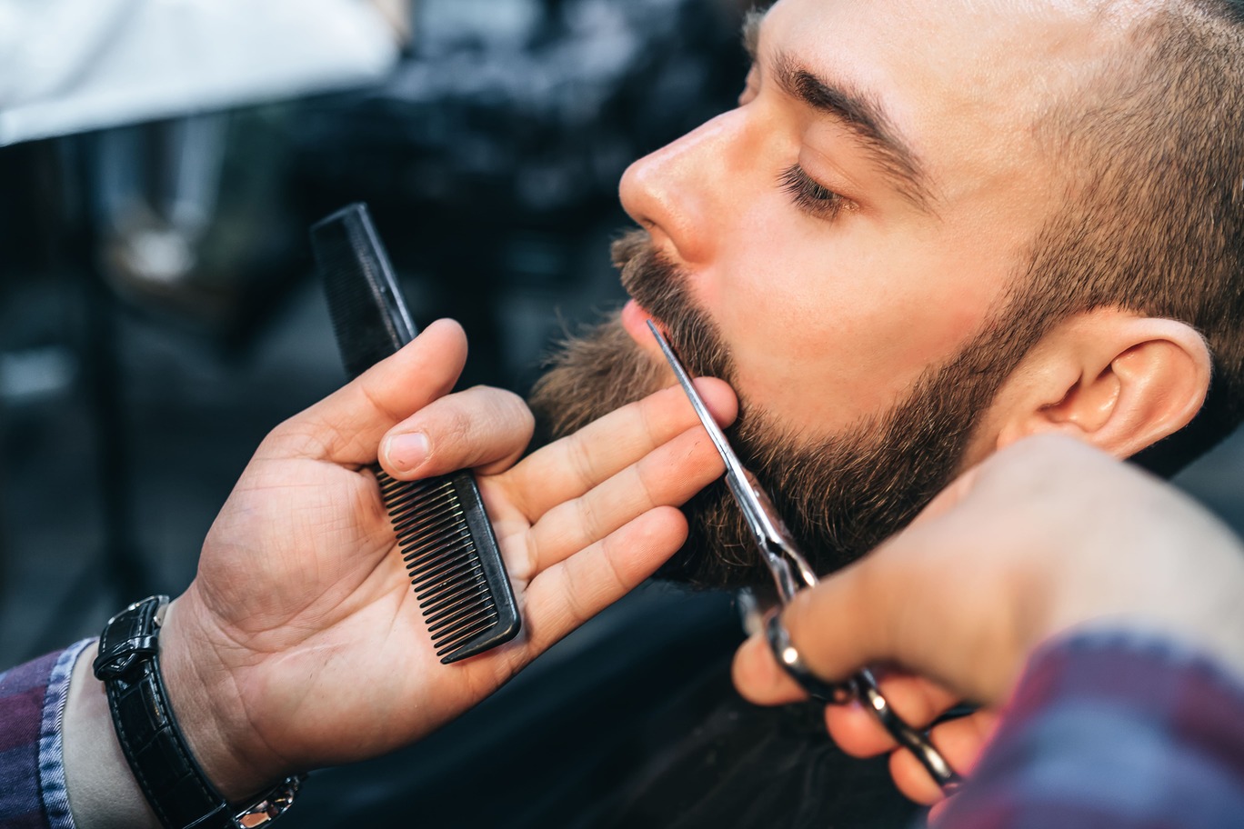 afeitado en barbería